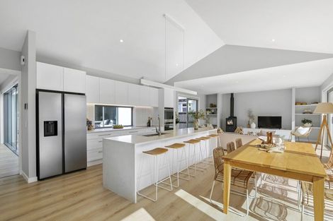 Photo of property in 73 Paparoa Street, Papanui, Christchurch, 8053