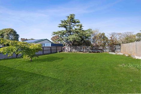 Photo of property in 12 Ottawa Road, Wainoni, Christchurch, 8061