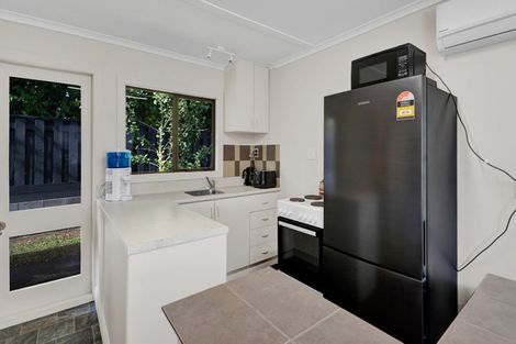 Photo of property in 6c Oswald Place, Stratford, 4332