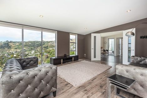 Photo of property in 2 Redcliffs View Lane, Redcliffs, Christchurch, 8081