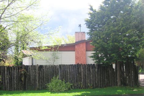 Photo of property in 26 Chaucer Place, Owhata, Rotorua, 3010