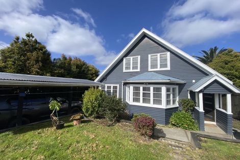 Photo of property in 121 Fairview Avenue, Fairview Heights, Auckland, 0632