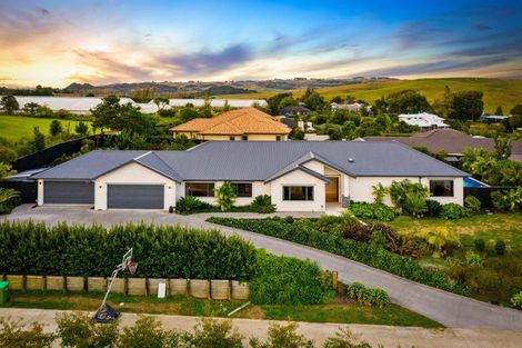 Photo of property in 84 Solan Drive, Waimauku, 0812