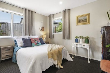 Photo of property in 30 Charlotte Drive, Omokoroa, 3114