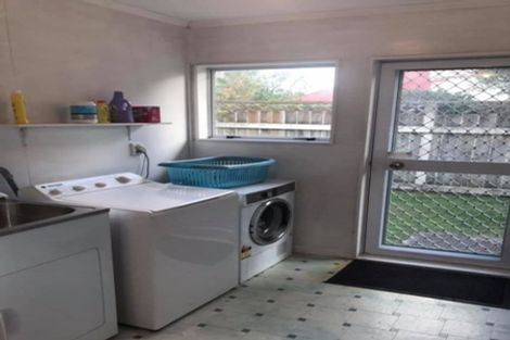 Photo of property in 16a Awanui Drive, Waikanae, 5036