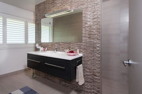 Photo of property in 7 Koromiko Drive, Coromandel, 3506