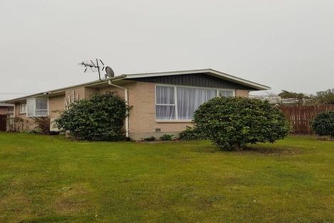 Photo of property in 6 Norrie Street, Redwood, Christchurch, 8051