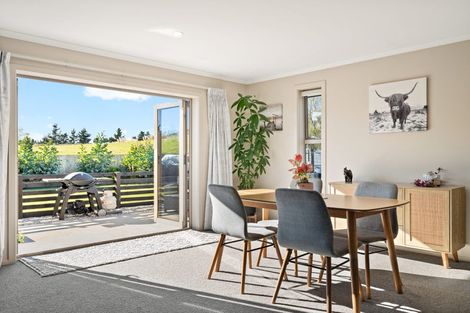 Photo of property in 23 Mallard Drive, Waihola, Outram, 9073