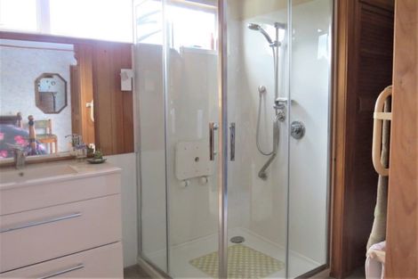 Photo of property in 24 Ngunguru Road, Glenbervie, Whangarei, 0173