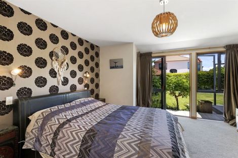 Photo of property in 1 Le Cascina Lane, Riccarton, Christchurch, 8011