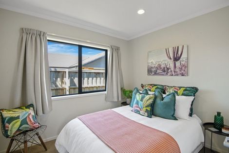 Photo of property in 37 Faringdon Boulevard, Rolleston, 7615