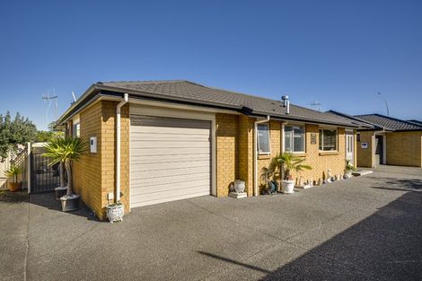 Photo of property in 142b Gloucester Street, Taradale, Napier, 4112
