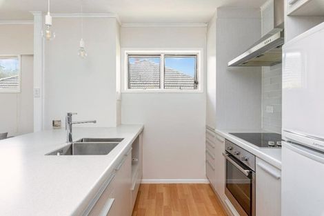 Photo of property in 4/244 Saint Heliers Bay Road, Saint Heliers, Auckland, 1071