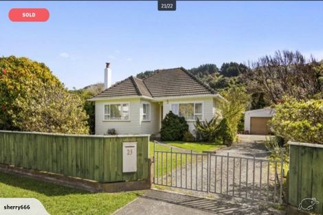 Photo of property in 23 Findlay Street, Tawa, Wellington, 5028