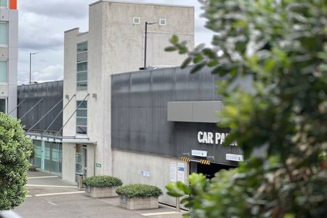 Photo of property in 102/8 Nugent Street, Grafton, Auckland, 1023