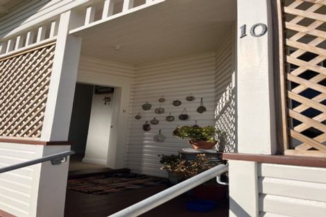 Photo of property in 10 Morrissey Street, Hawera, 4610