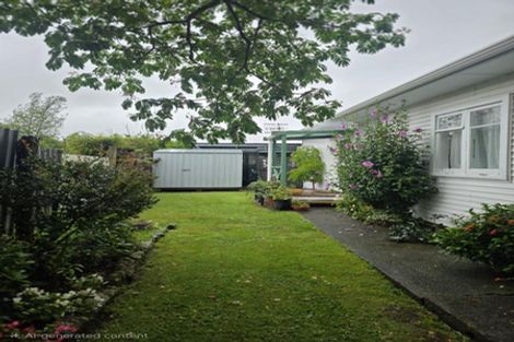 Photo of property in 1b Farnworth Avenue, Holdens Bay, Rotorua, 3010