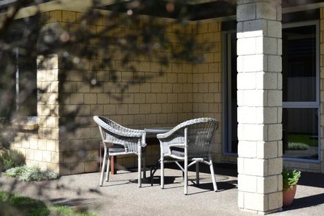 Photo of property in 3 Amokura Crescent, Flagstaff, Hamilton, 3210