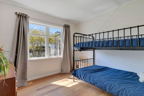 Photo of property in 84 Bell Street, Tawa, Wellington, 5028