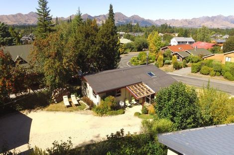 Photo of property in 3 Alpine Avenue, Hanmer Springs, 7334