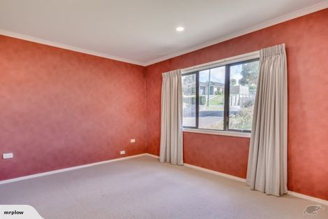 Photo of property in 11 Avon Rise, Welcome Bay, Tauranga, 3112