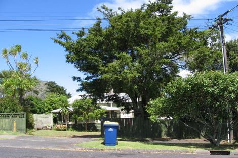 Photo of property in 24 Inglis Street, Birkenhead, Auckland, 0626