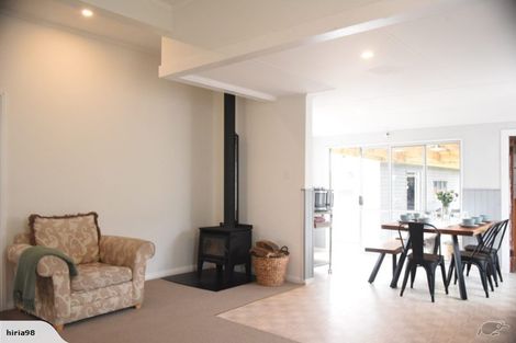 Photo of property in 35 Konini Street, Tawhero, Whanganui, 4501