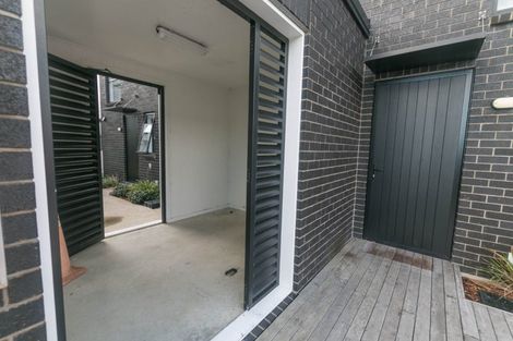 Photo of property in 125d Woodglen Road, Glen Eden, Auckland, 0602