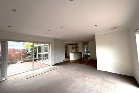 Photo of property in 12 Mander Place, Bucklands Beach, Auckland, 2012