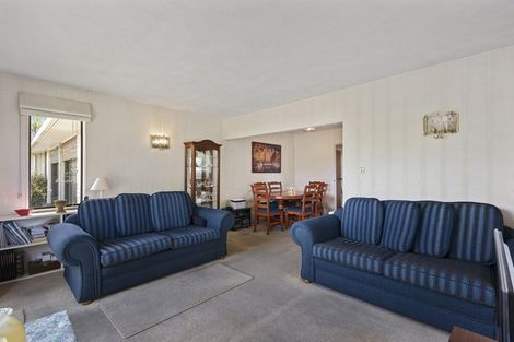 Photo of property in 2/61 Sarabande Avenue, Redwood, Christchurch, 8051