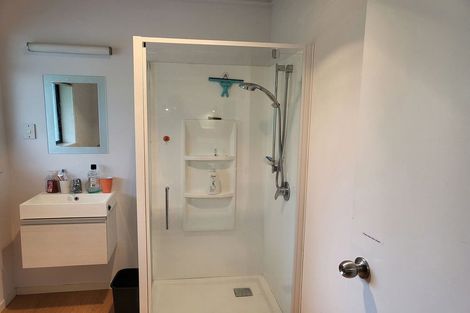 Photo of property in 154 Everglade Drive, Totara Heights, Auckland, 2105