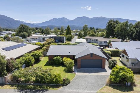 Photo of property in 25 Jackson Street, Te Anau, 9600
