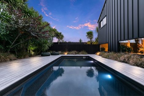Photo of property in 60 Churchouse Road, Greenhithe, Auckland, 0632
