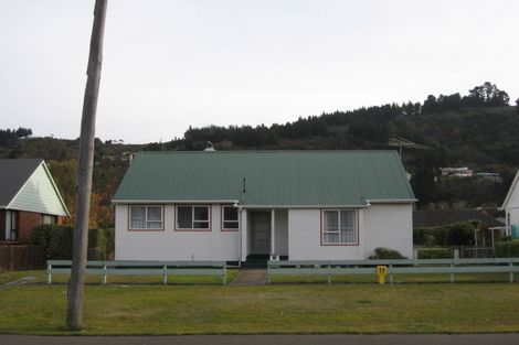 Photo of property in 39 Albertson Avenue, Port Chalmers, 9023