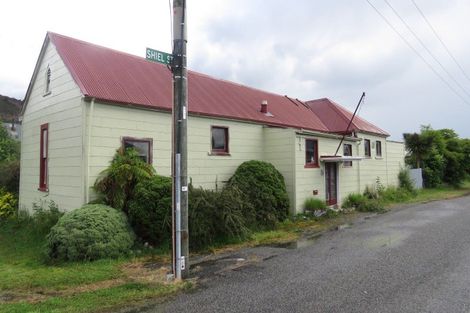 Photo of property in 69 Shiel Street, Reefton, 7830