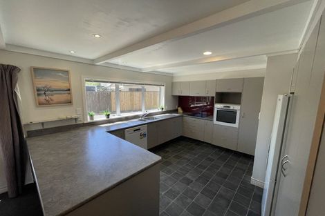 Photo of property in 296b Mangorei Road, Merrilands, New Plymouth, 4312