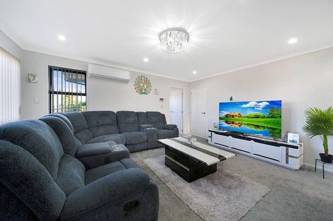Photo of property in 36 Christmas Road, Manurewa, Auckland, 2102