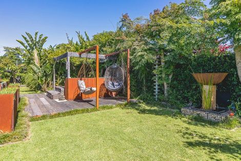 Photo of property in 10 Cooke Farm Grove, Waiwhakaiho, New Plymouth, 4312