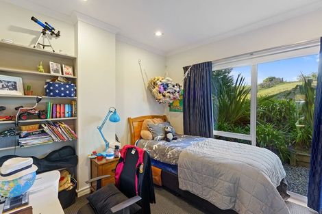 Photo of property in 11 Pharazyn Avenue, Waikanae Beach, Waikanae, 5036