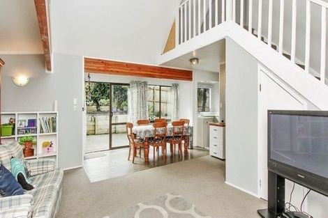 Photo of property in 1/16 Sylvan Crescent, Te Atatu South, Auckland, 0610