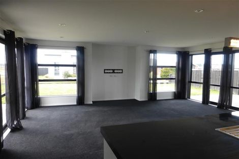 Photo of property in 13 Tommy Street, Pegasus, 7612