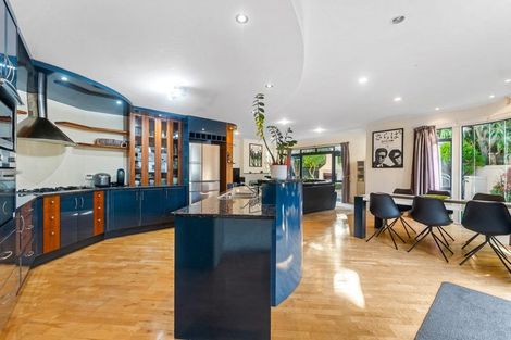 Photo of property in 13 Centennial Place, Campbells Bay, Auckland, 0630