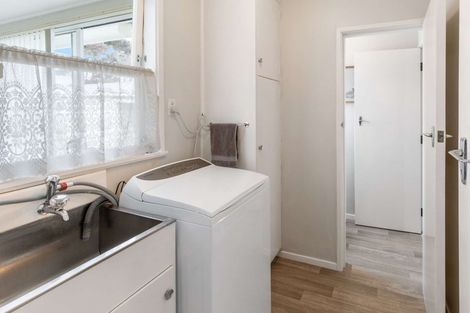 Photo of property in 45 Sutherland Crescent, Westbrook, Palmerston North, 4412