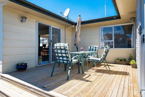 Photo of property in 29 Ryan Crescent, Greenmeadows, Napier, 4112