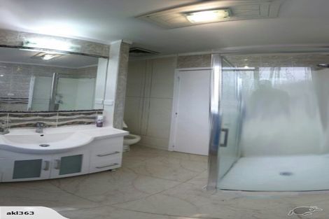 Photo of property in 363 Roscommon Road, Clendon Park, Auckland, 2103