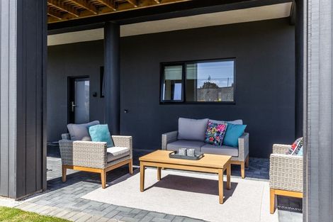 Photo of property in 5 Otupai Street, Two Mile Bay, Taupo, 3330