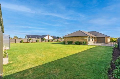 Photo of property in 18 Silver Peaks Drive, West Melton, 7618