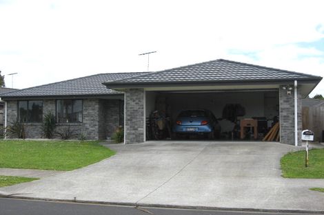 Photo of property in 106 Reynolds Road, Pukekohe, 2120