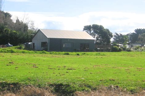 Photo of property in 16 Kawhero Drive, Kuaotunu, Whitianga, 3592