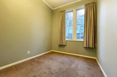 Photo of property in 359 The Terrace, Te Aro, Wellington, 6011